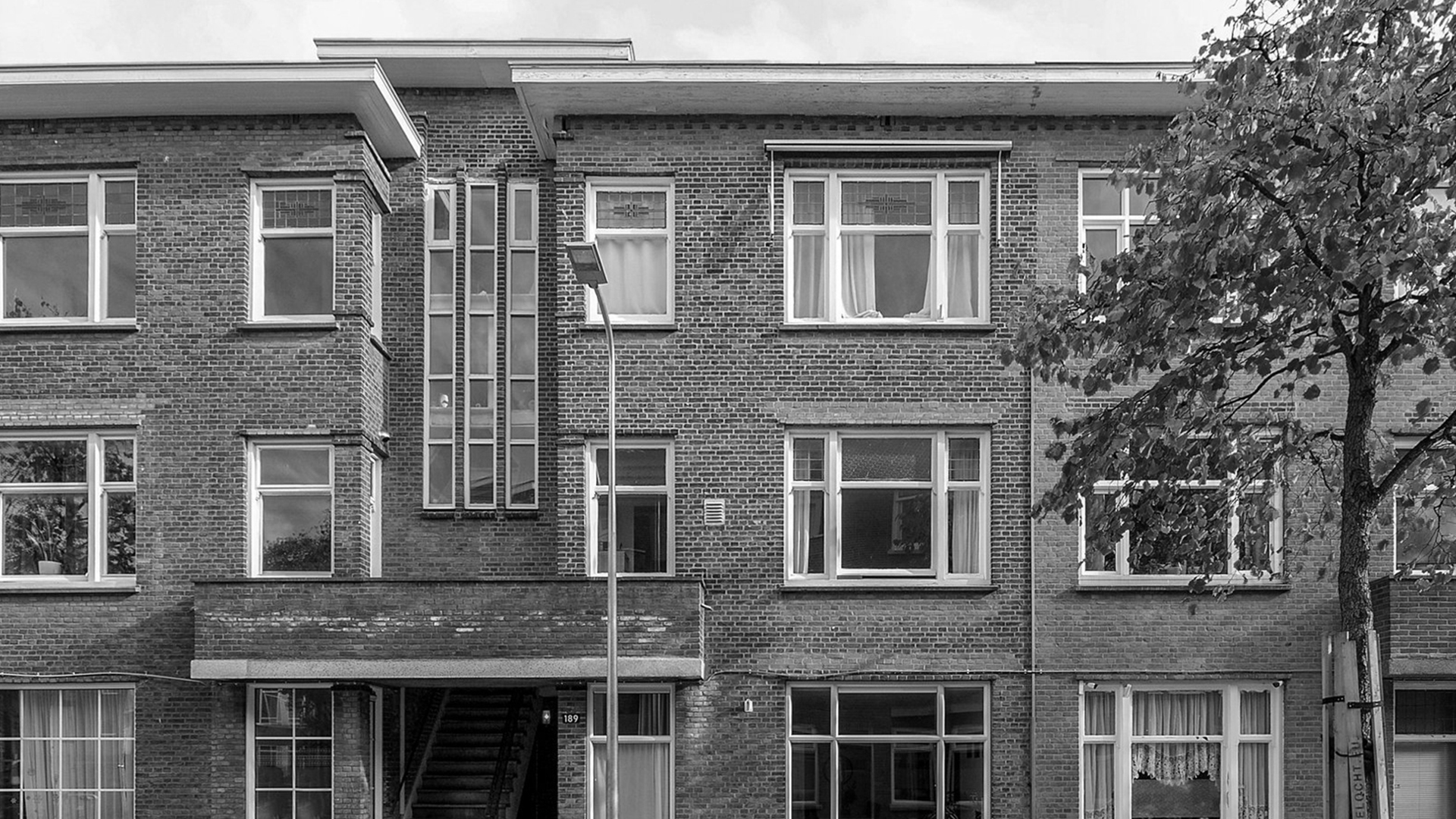 Studio and Space - The Hague Residence